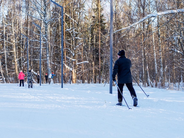 Active rest in winter Crosscountry skiing Skiing Exercise the muscles of the whole body Fresh air