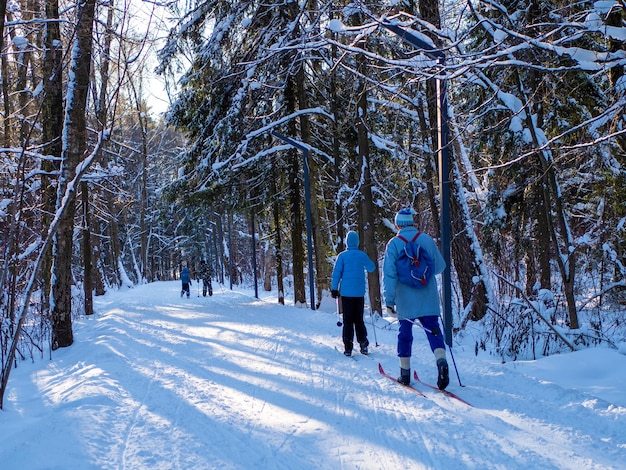 Active rest in winter Crosscountry skiing Skiing Exercise the muscles of the whole body