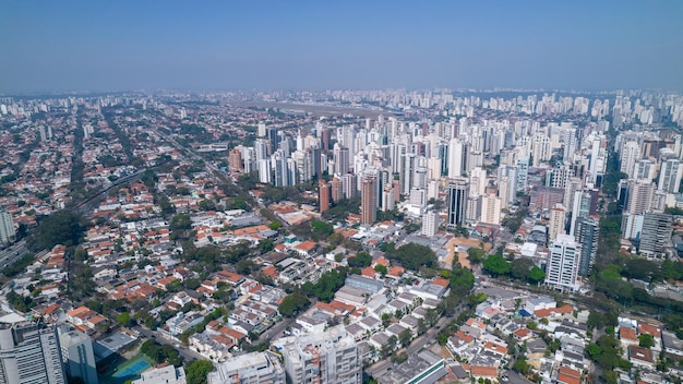 Aerial view of the city of So Paulo, Brazil.
In the neighborhood of Vila Clementino, Jabaquara.