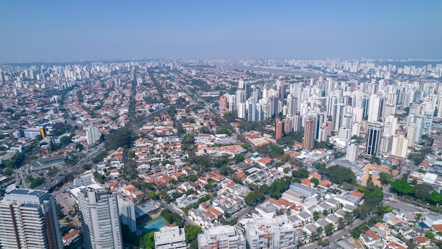 Aerial view of the city of So Paulo, Brazil.
In the neighborhood of Vila Clementino, Jabaquara.