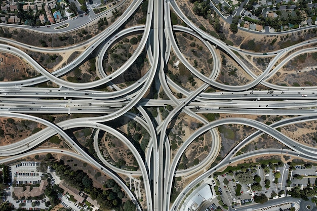 Photo aerial view of a landscape of a city with a lot of highways