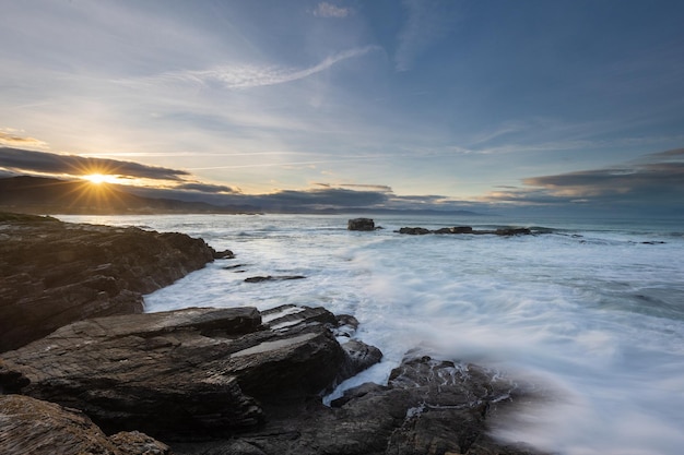 An afternoon on the Cantabrian coast with landscapes, fauna and waves!