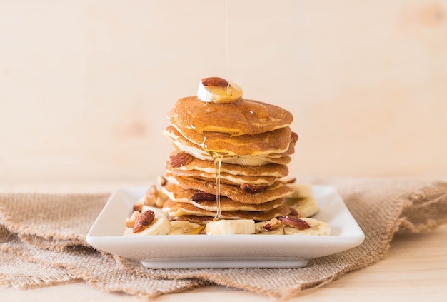 almond banana pancake 