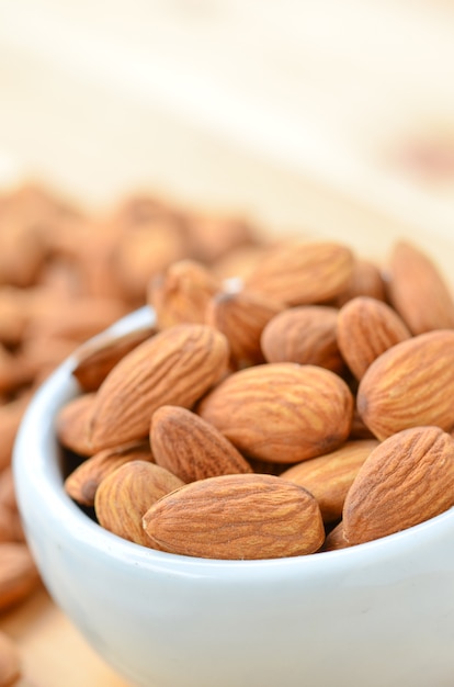 almond nut organic healthy snack