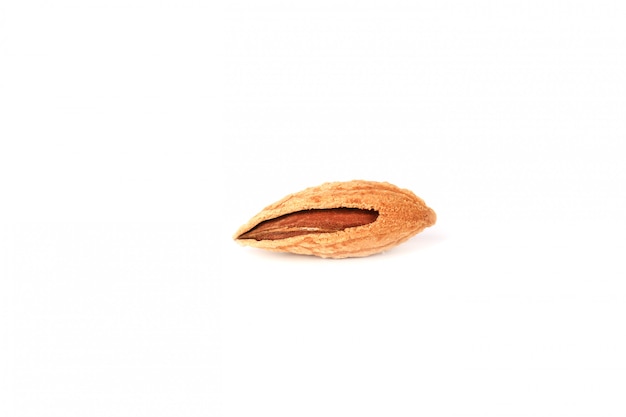 Photo almonds in shell isolated on white background