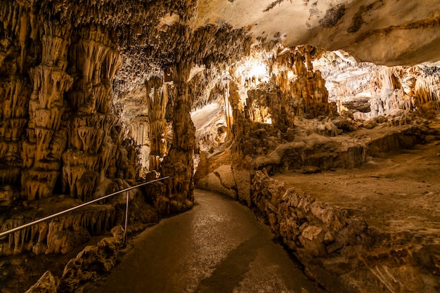 amazing photos of Drach Caves in Mallorca Spain