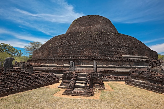 Ancient Buddhist dagoba (stupe) Pabula Vihara. Sri Lanka