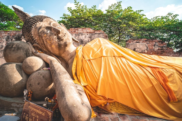 Ancient stone buddha statue