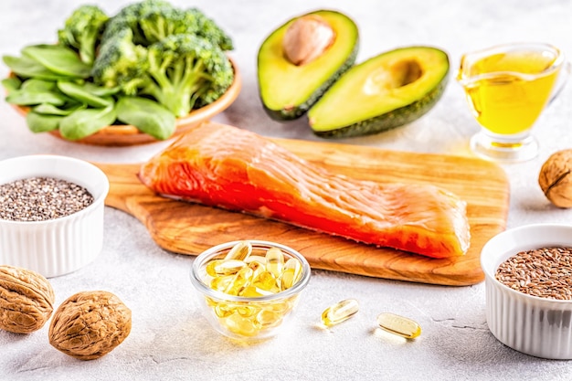 Photo animal and vegetable sources of omega3 acids