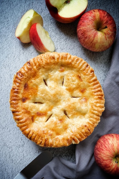 Apple pie with fresh apple