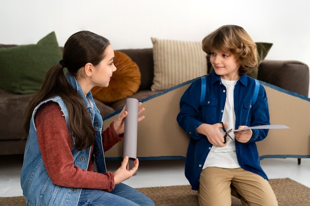 Photo authentic scene of kids playing