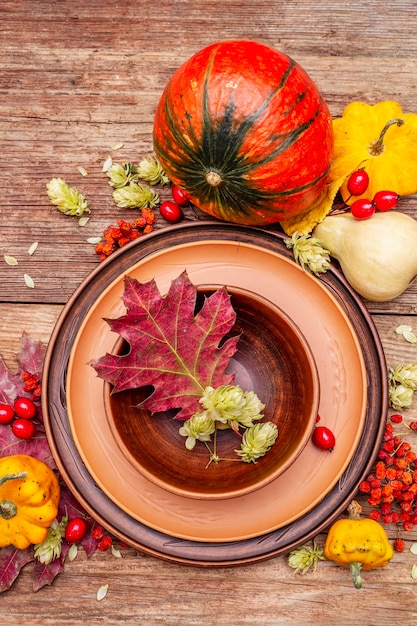 Autumn and Thanksgiving dinner place setting