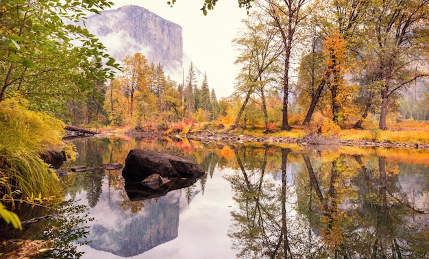 Photo autumn in yosemite