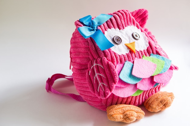 Backpack toy for girls in the shape of an owl