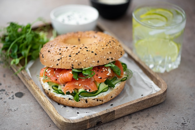 Bagel with salted salmon, cucumber and cream cheese