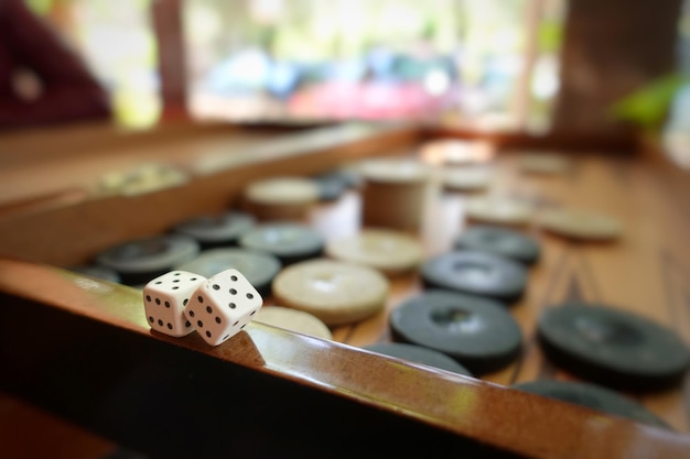 Bagkgammon Game and Dices