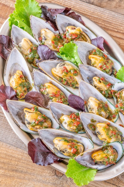 Baked half shell mussels