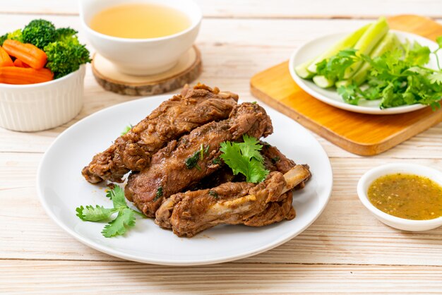 Baked Pork Ribs with Sauce