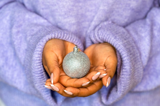 Ball ornament on the Christmas tree