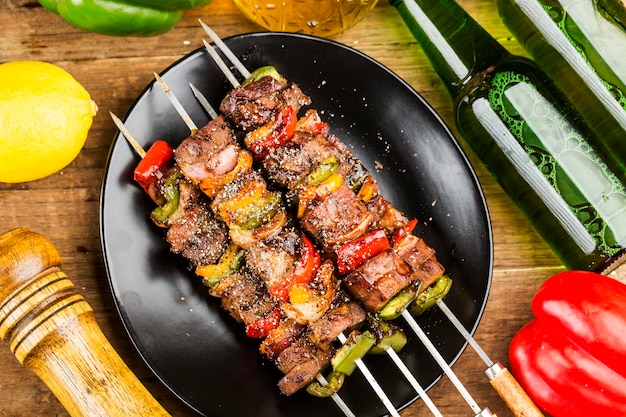 Barbecue Beef Kebabs with green pepper