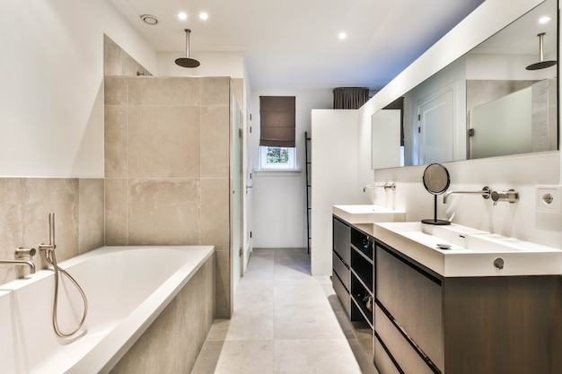 Bathroom with a bathtub