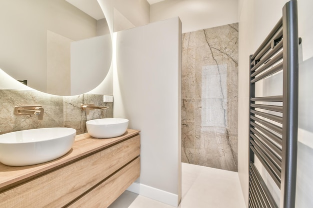 Bathroom with marble walls