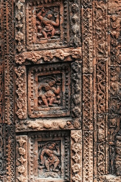 Photo beautiful details and bas reliefs of ancient hindu pancharatna temple temple of the five jewels in puthia bangladesh