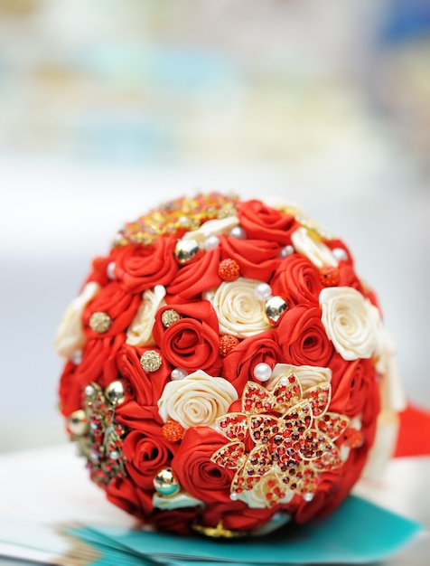  Beautiful red wedding bouquet 