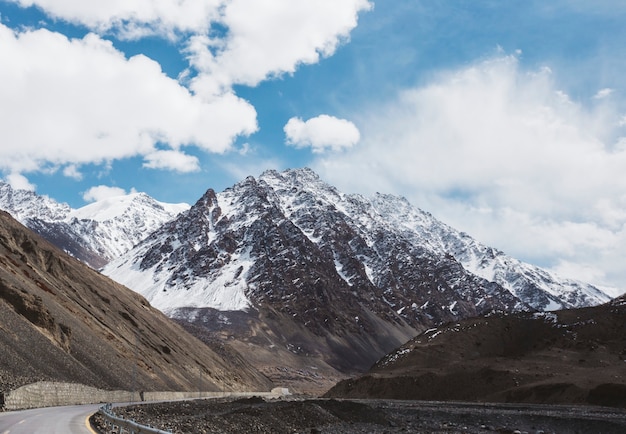 Beautiful scenic Himalaya mountains covered in snow