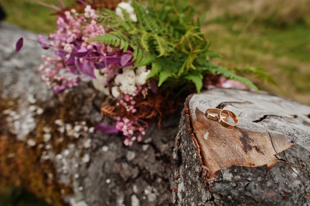 Beautiful tender wedding bouquet and rings