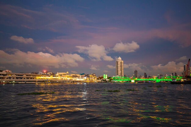 Beautiful view in the evening red sky of the Chao Phraya River