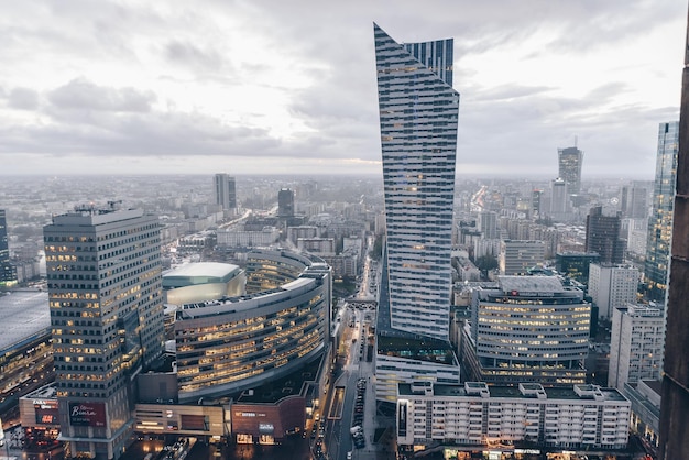 Photo beautiful view of warsaw cityscape the capital with buildings and skyscrapers in poland