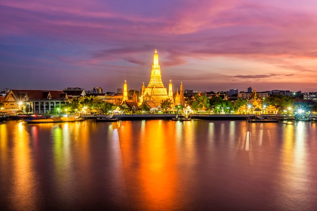 Beautiful view of Wat Arun Temple at twilight in Bangkok, Thailand 