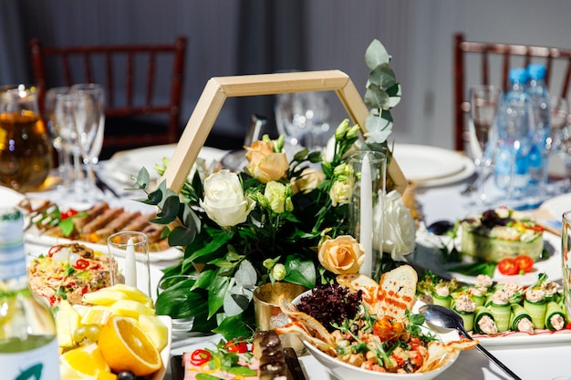 Beautiful wedding table decoration  wedding table setting