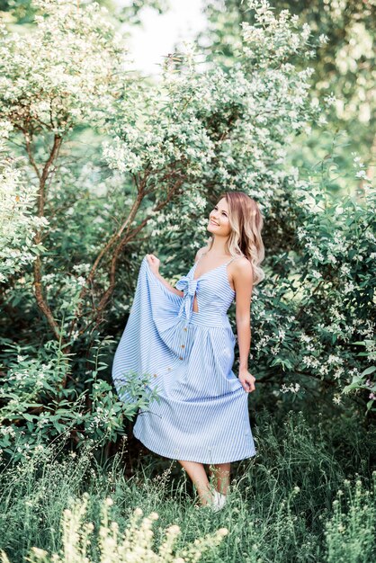 Beautiful young woman in the Park