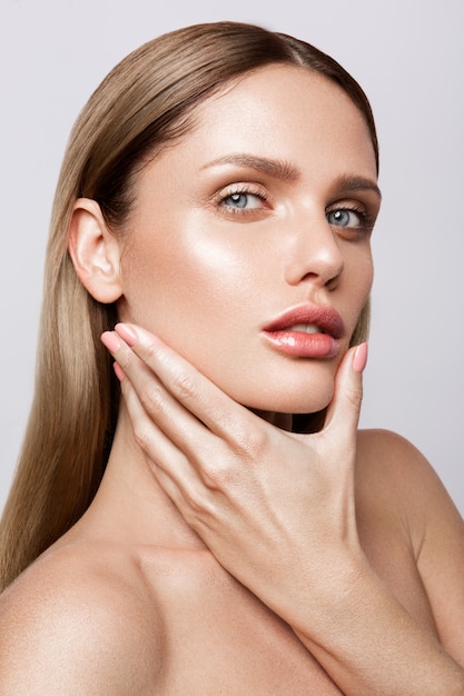 Beauty portrait of model with natural make-up