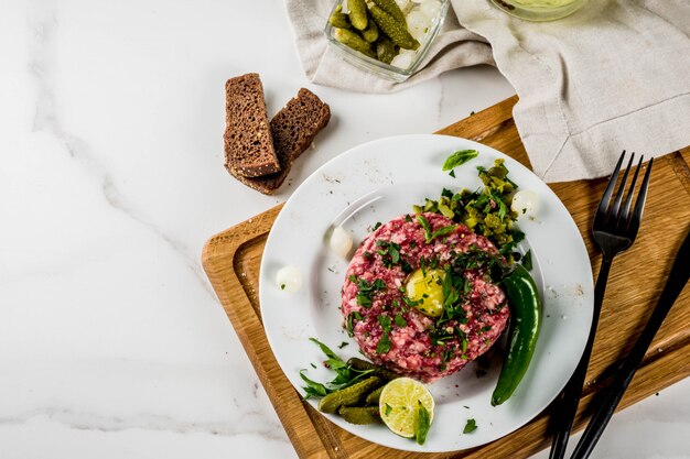 Beef steak tartare