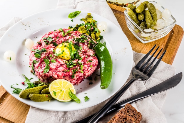 Beef steak tartare