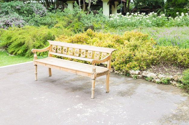 Photo bench in the park