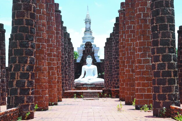 big buddha with the amazing ruins