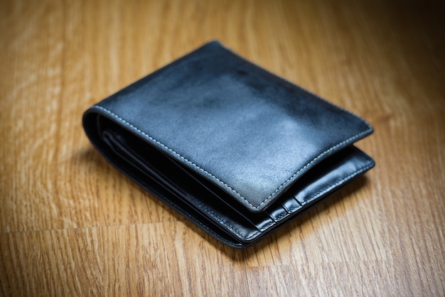 Black Modern Money Wallet For Male