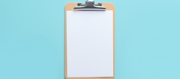 Photo blank clipboard on a blue background