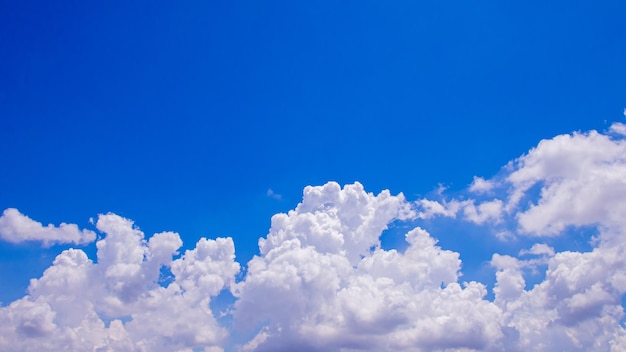 Blue sky and white clouds