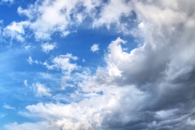 Blue sky with many clouds