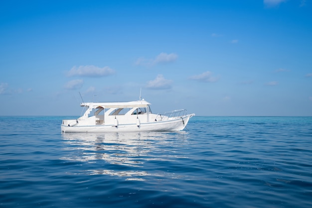 Boat in the middle of ocean