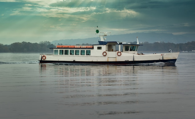 Boat for passenger transport on the lake