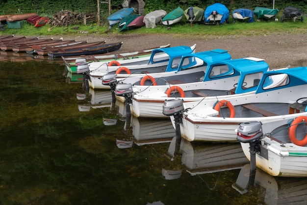 Photo boats moored at ullswater