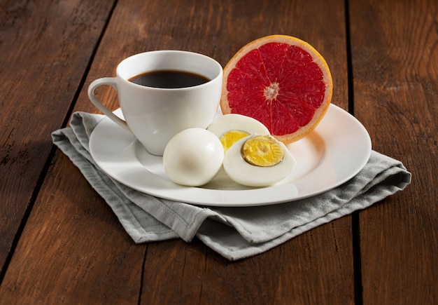 Boiled egg diet. Eggs with grapefruit and coffee 