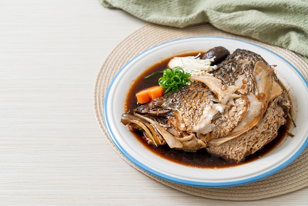 Boiled Fish Head with Soy Sauce