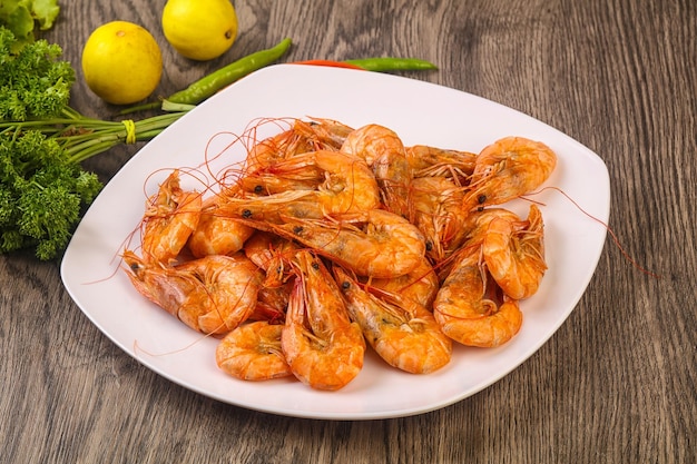 Boiled prawns